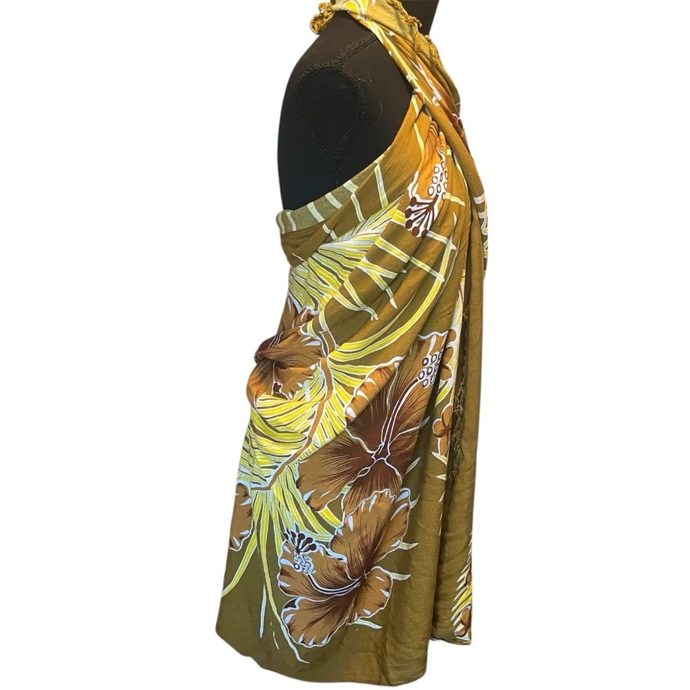 1 World Sarongs Yellow and Brown Tropical Floral Sarong Size undefined - Image 2