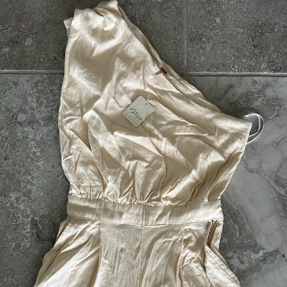 Free People Avery One-Shoulder Cropped Jumpsuit, Revolve Size 0 New w/Tag $168 - Image 12