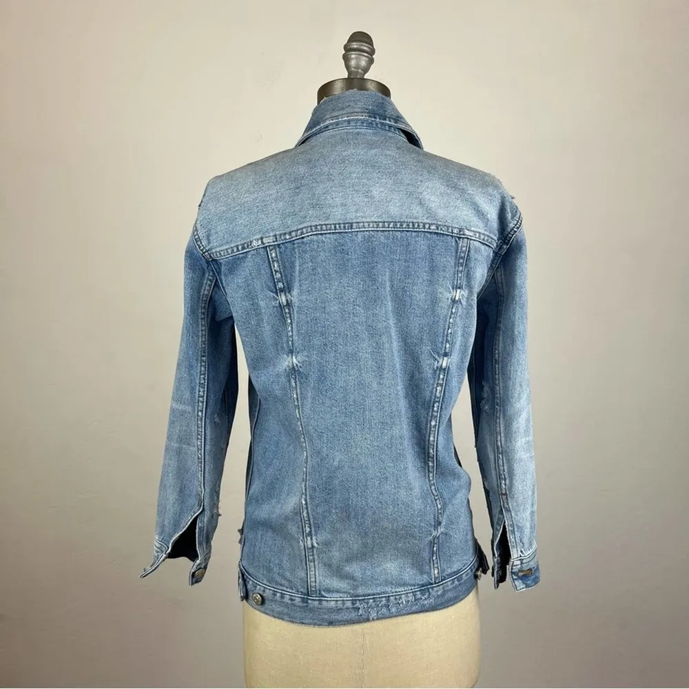 Madewell The Oversized Jean Jacket in Junction Wash - Image 6