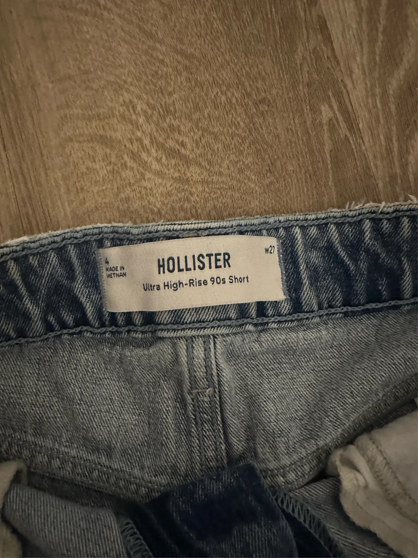 Hollister Ultra High-Rise 90s Shorts - Image 3