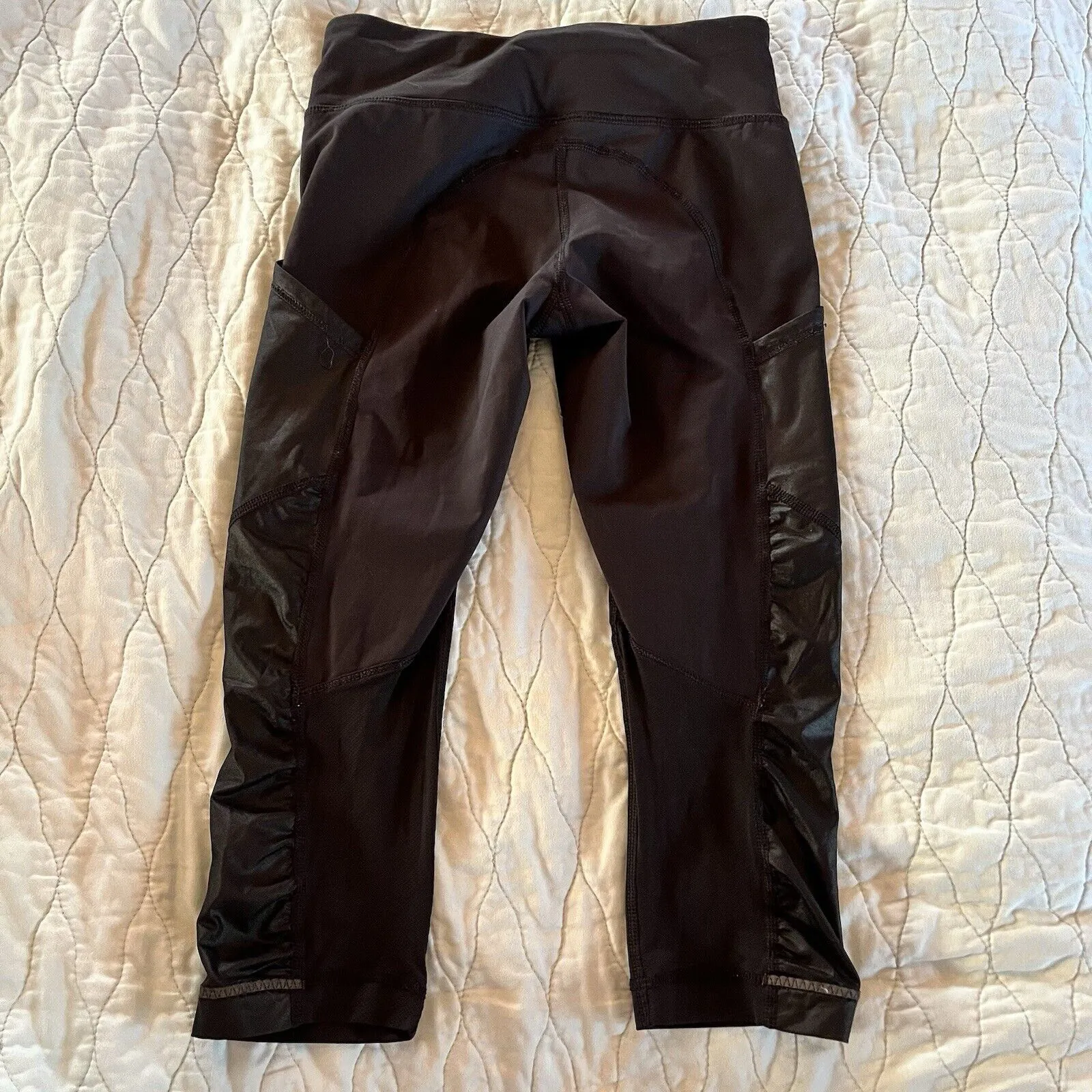 Lululemon Pants Women 2 Black The Crop Luxtreme Fabric Gym Run Sleek Sheer Mesh - Image 3