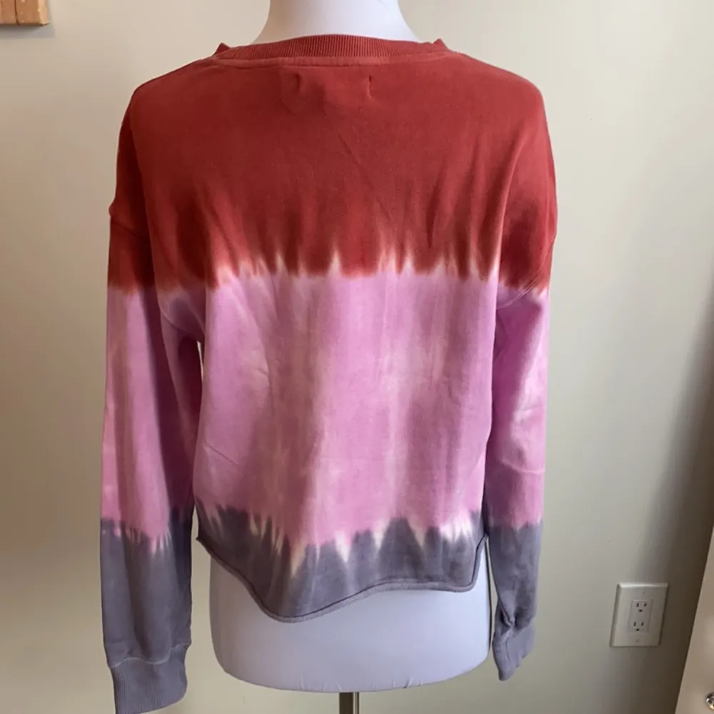 Spiritual Gangster Dip Dye Mazzy Crop Sweatshirt - Image 45