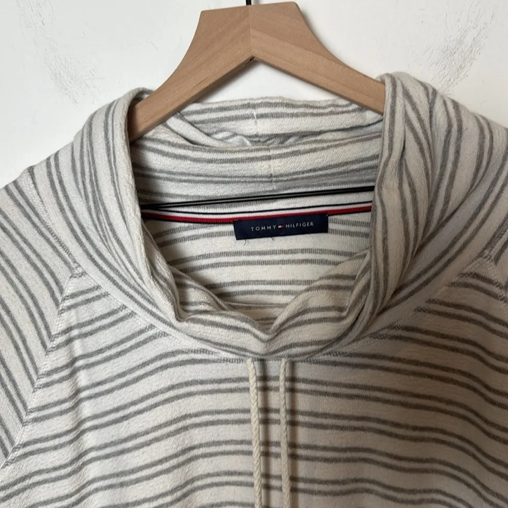 Tommy Hilfiger Pullover Drawstring Cowl Neck Turtleneck Tunic with Pockets - Image 3