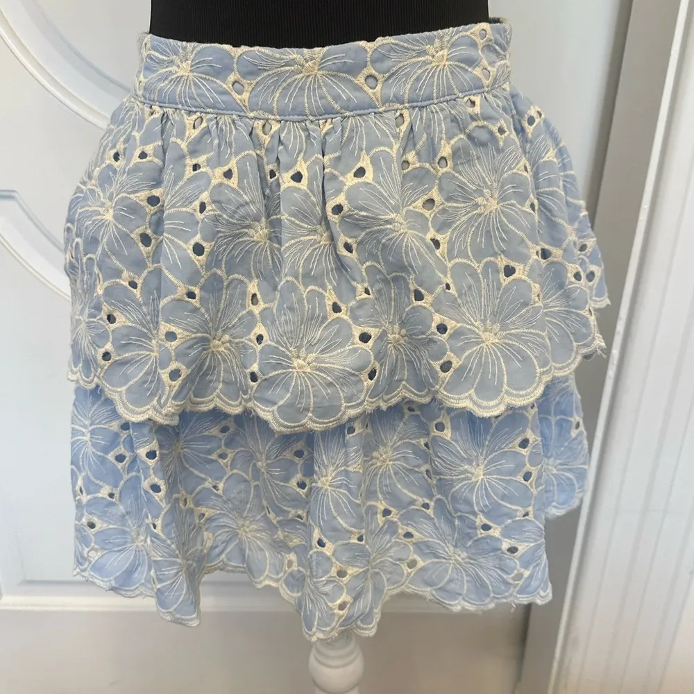 Altar’d State Floral Eyelet Tiered Flowers Mini Skirt - Blue White NWOT - Image 6