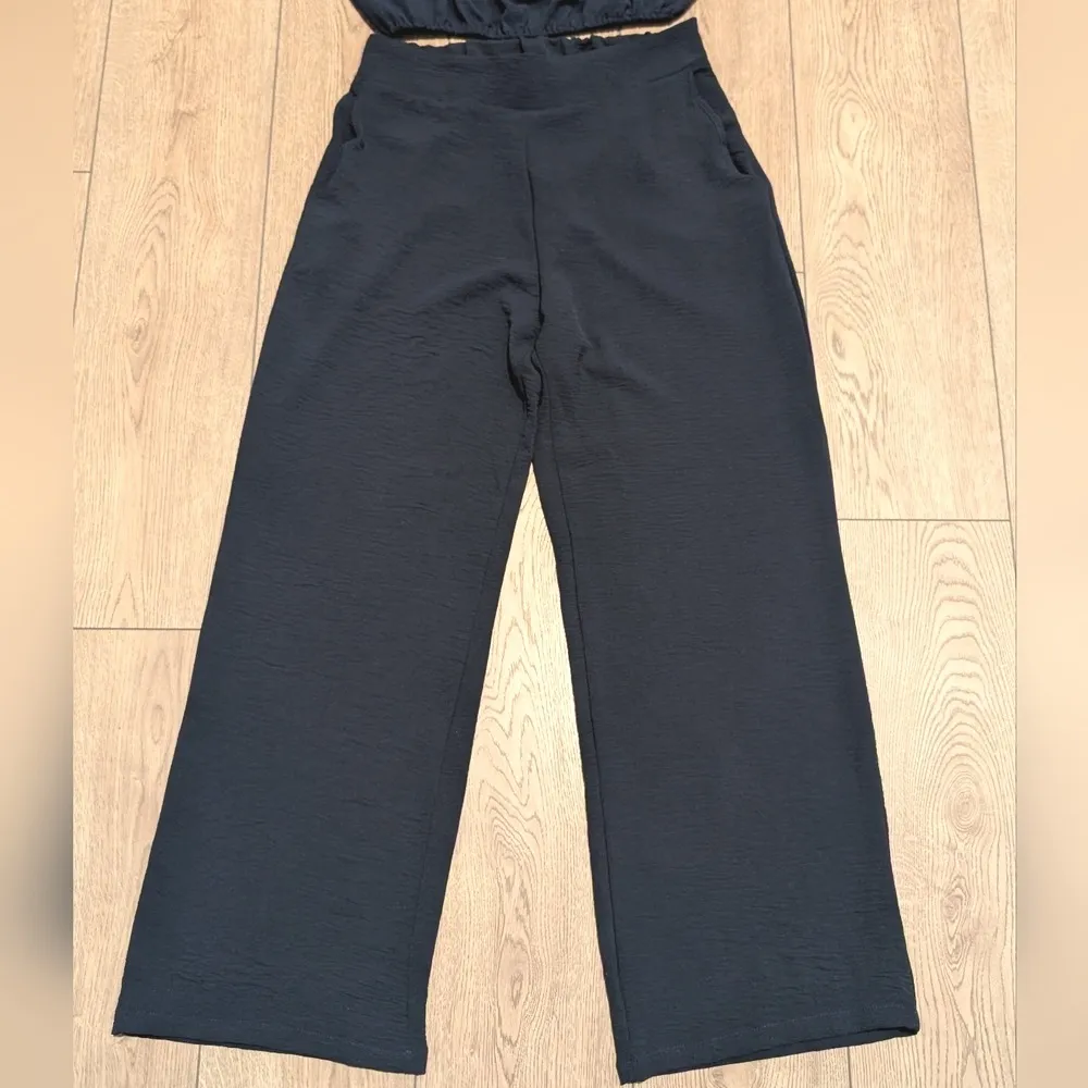 Veronica M Navy Blue Medium Off-Shoulder Top Wide Leg Pants Outfit Matching Set - Image 2