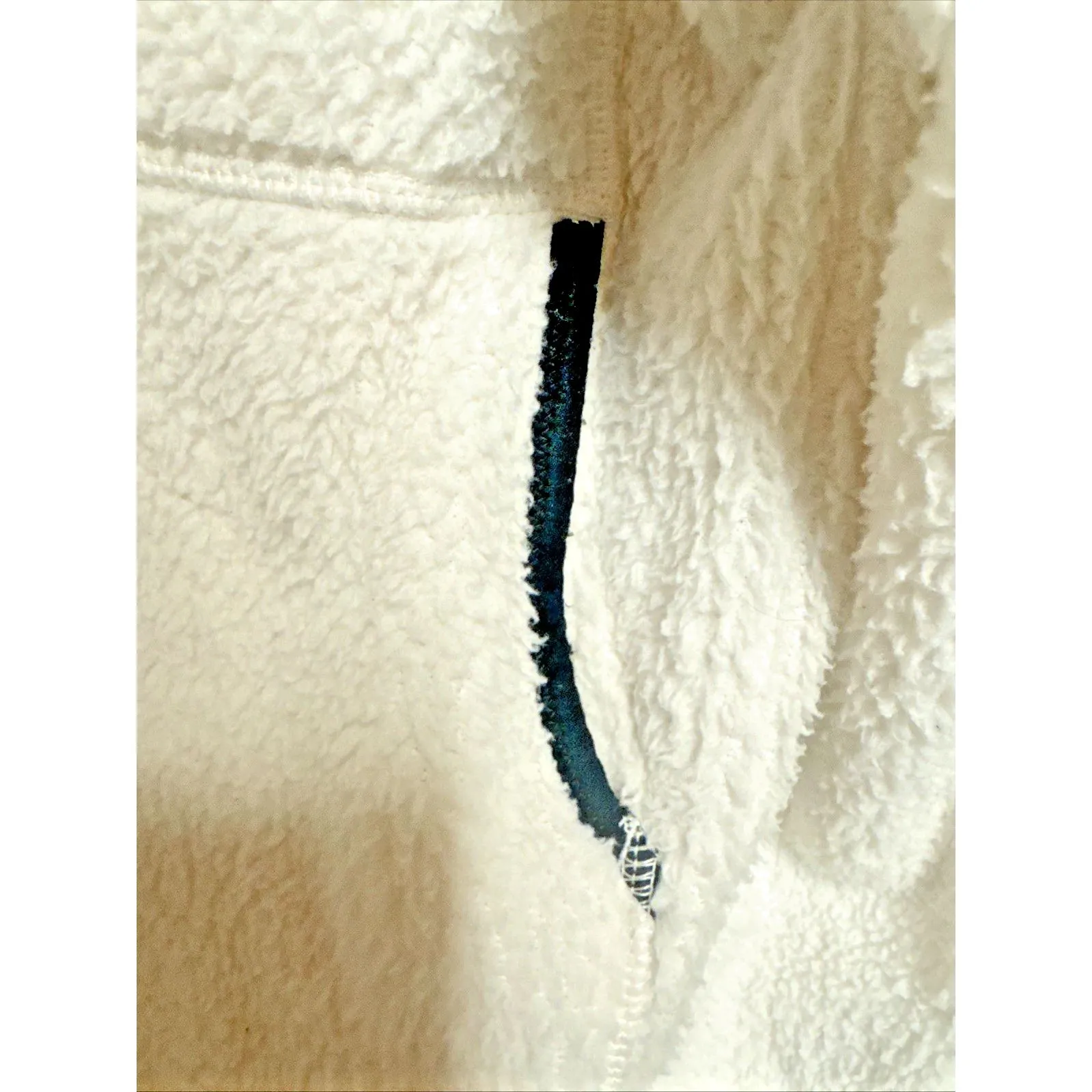 THE NORTH FACE Women's Dunraven Sherpa Crop Jacket Medium with Hood - Image 5