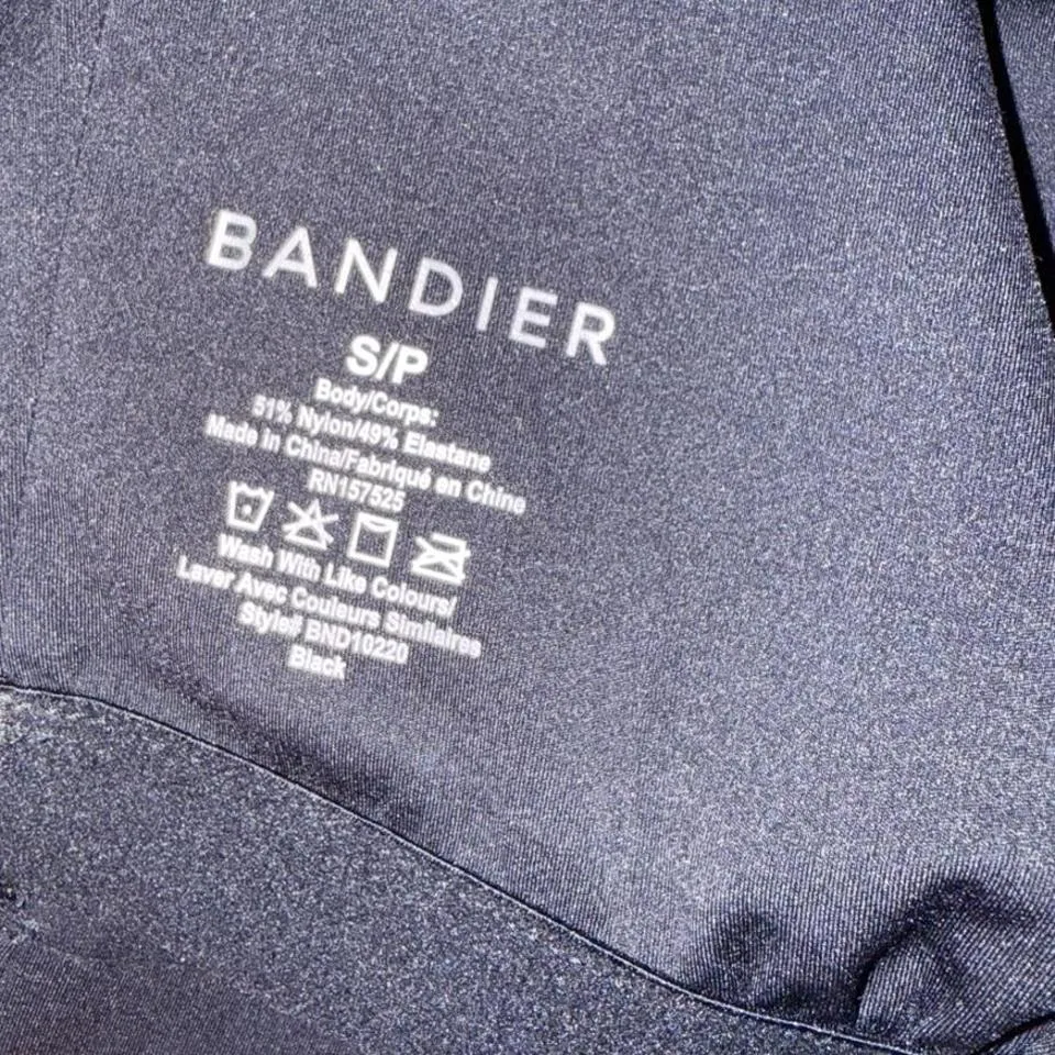 Bandier NWOT One Shoulder Bra in Black Size Small - Image 4