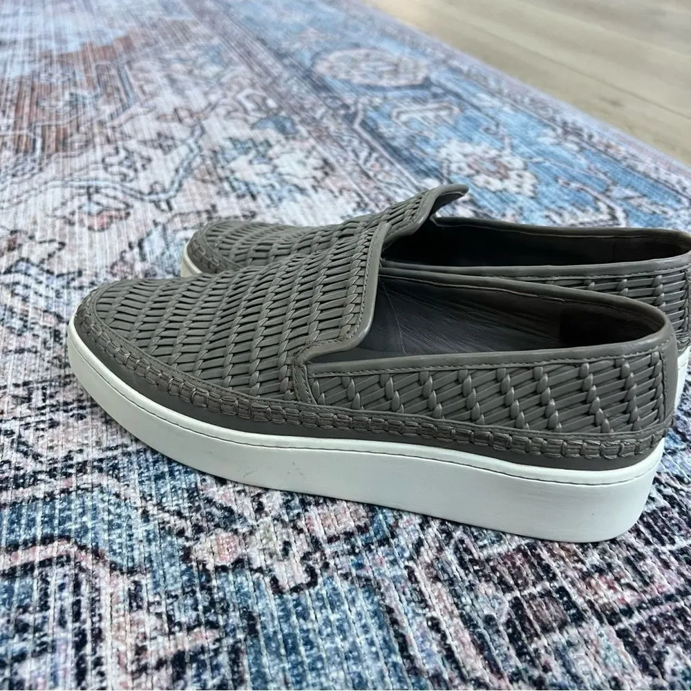 Vince Stafford Woven Slip-On Sneaker Size 8.5 Grey Taupe Leather Shoes - Image 4