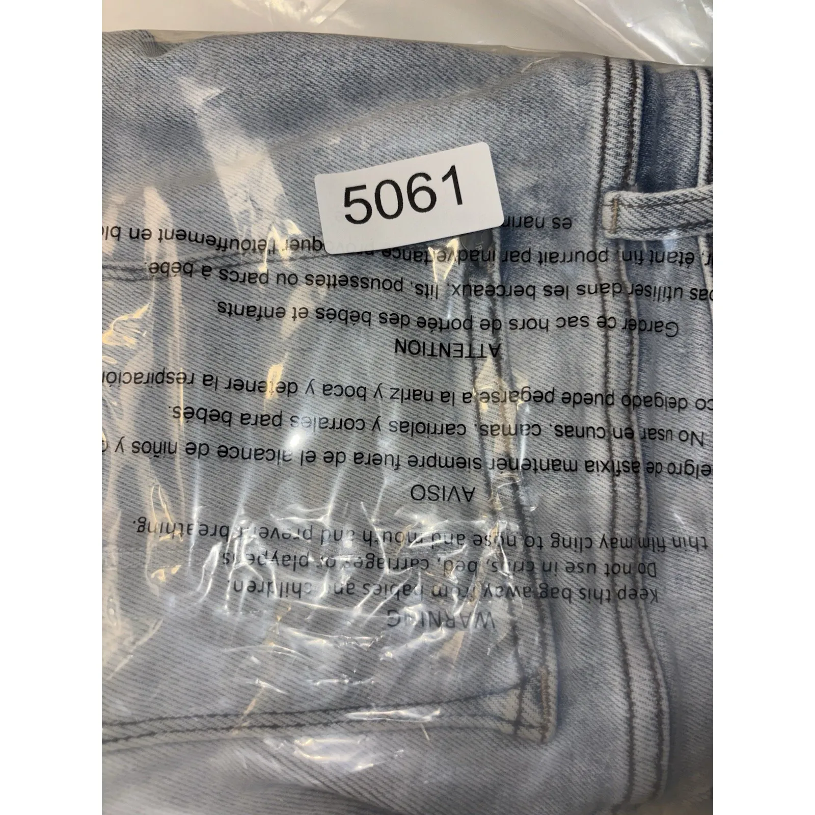 Judy Blue Cut Off Shorts‎ XL midi Light Wash Raw Hem EUC - Image 9