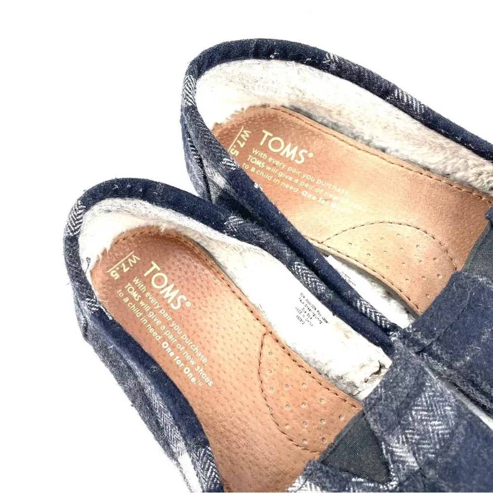 Toms Alpargata Plaid Navy Slip on Flat Faux Fur - Image 5