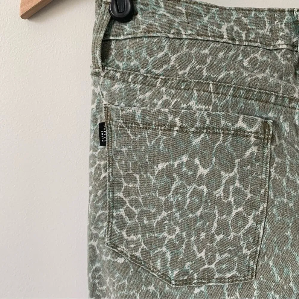 Parker Smith  Animal Print Skinny Jeans Mid Rise Button Zipper Closure Green Blue - Image 5