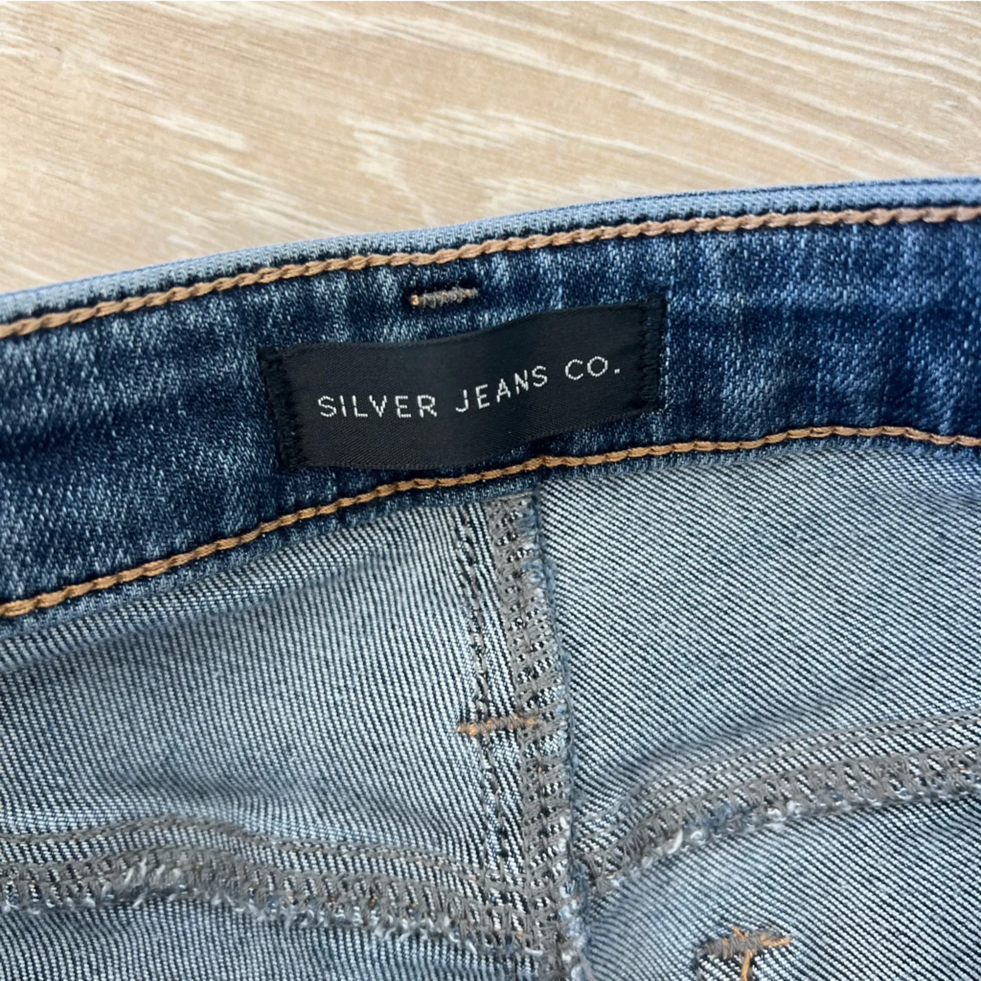 Silver Jeans Co High Note Flare Jeans - Image 13