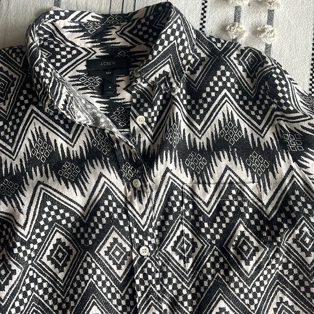 J.crew • boy fit diamond ikat linen shirt - Image 7