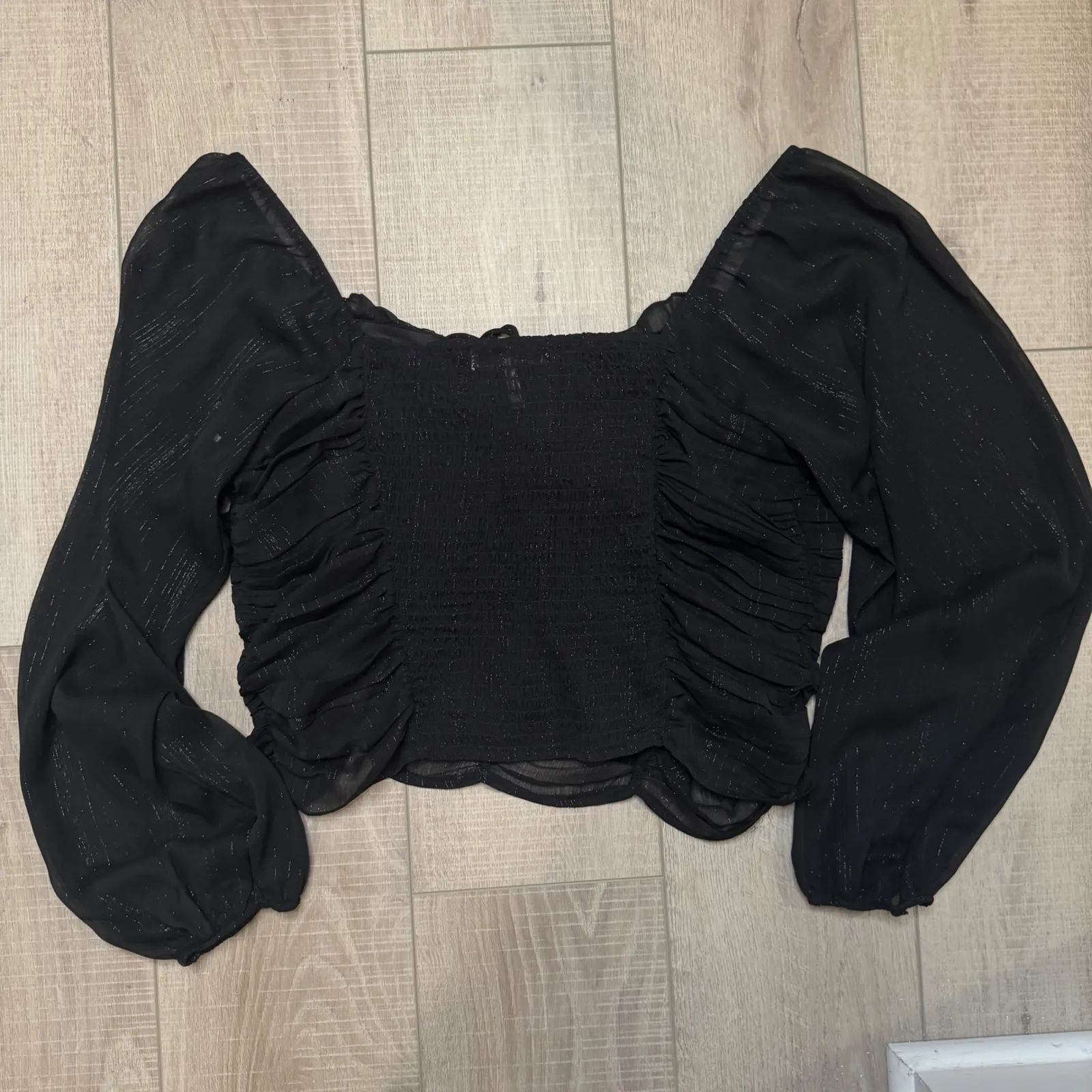 BCBGgeneration Black Silver Long Sleeve Crop Top - Image 5