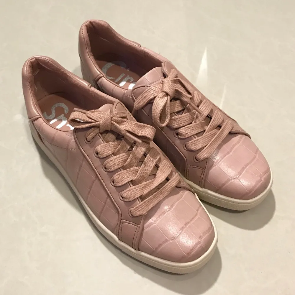 Sam Edelman Circus Devin Cameo Pink Croc Sneakers - Image 6