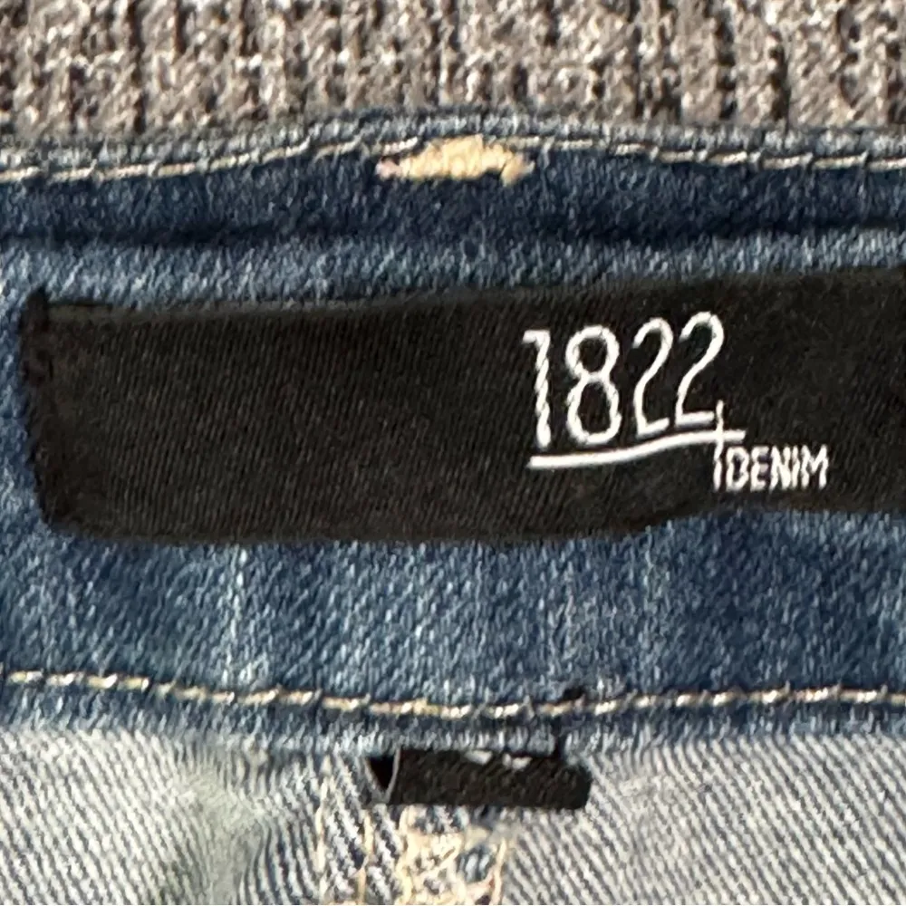1822 Denim Women’s Jeans - Image 7