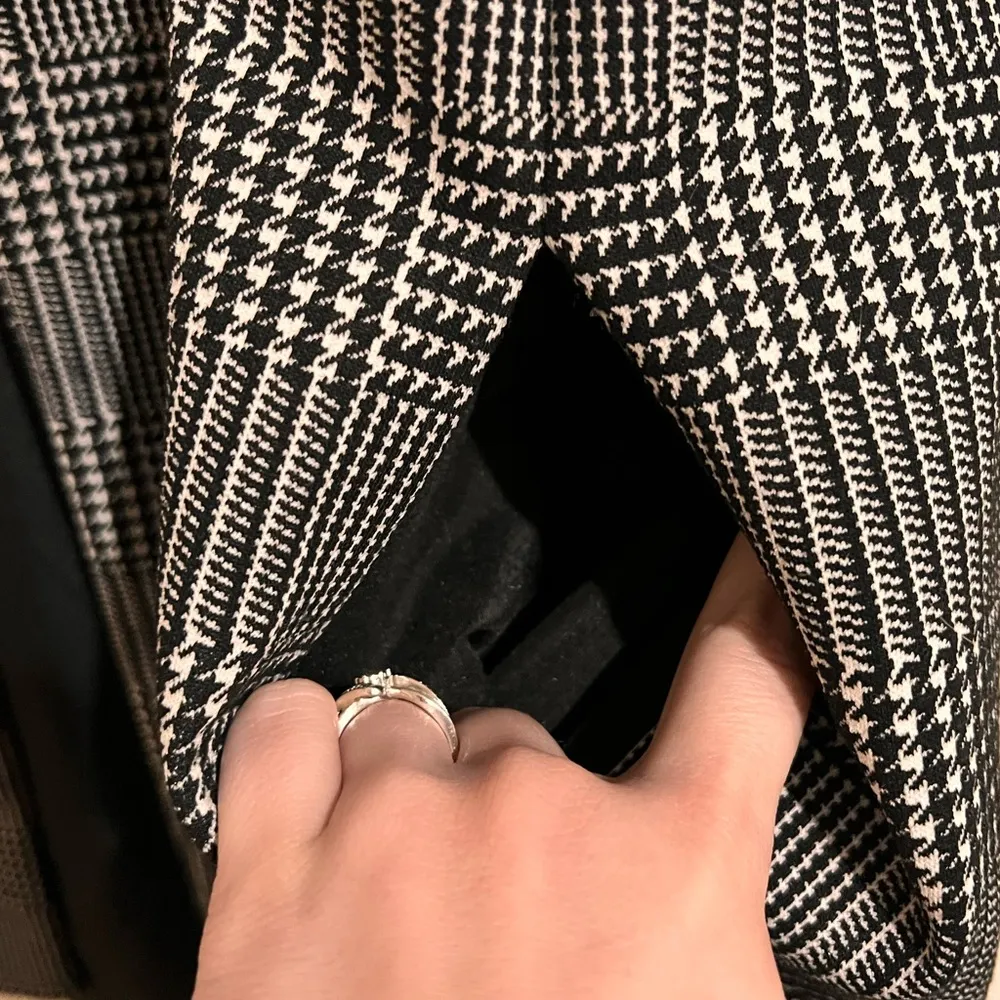 Womens Cynthia Rowley Sleeveless Houndstooth Style Open Vest Lapel Pockets Black - Image 6