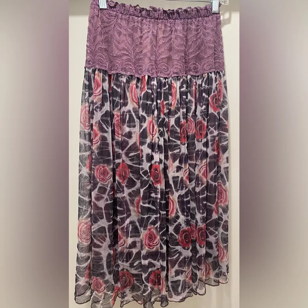 VTG 90s Purple Lace & Floral Roses Mid - Image 7