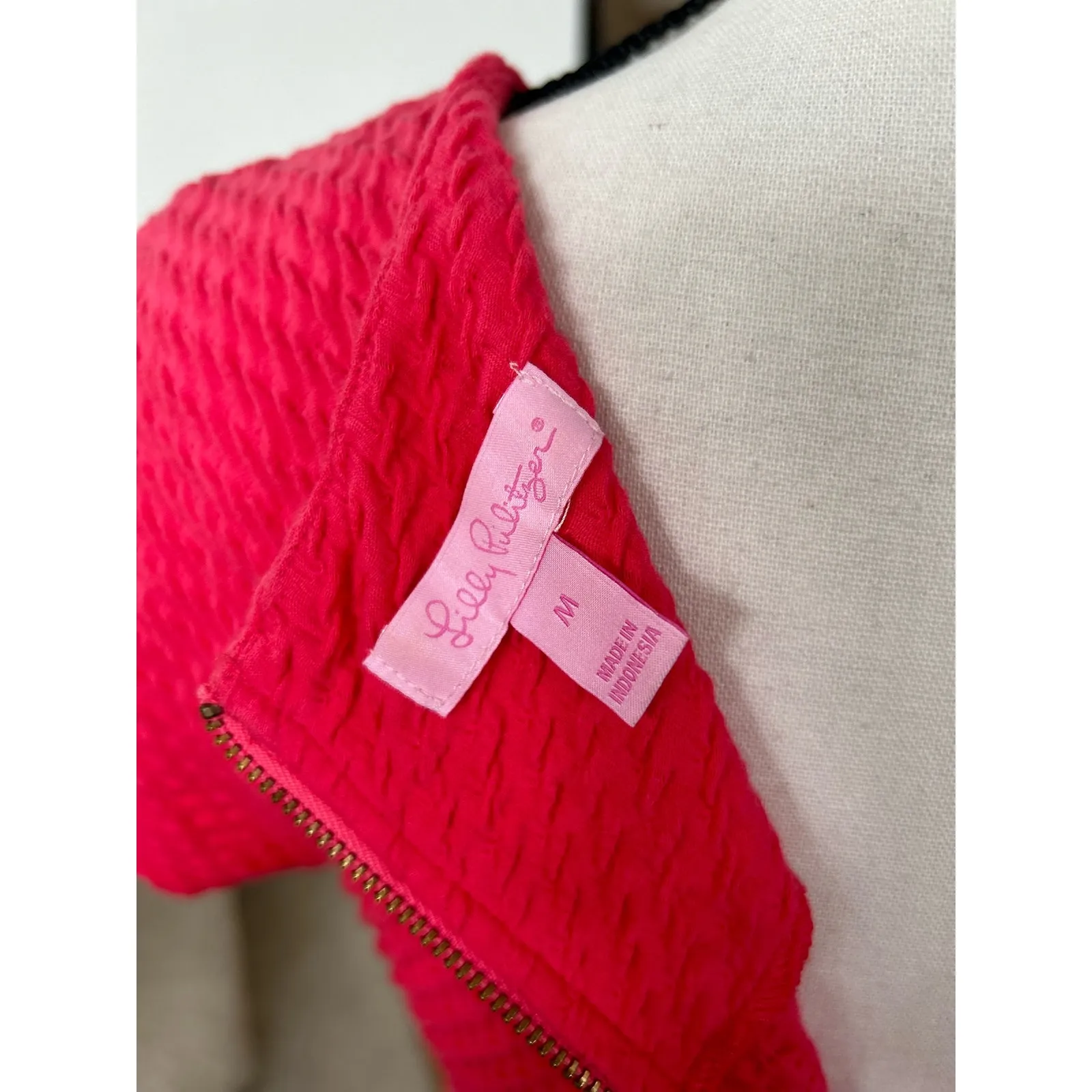 Lilly Pulitzer Coco Textured Coral Pink 60s Short Sleeve Sheath Dress - Image 6