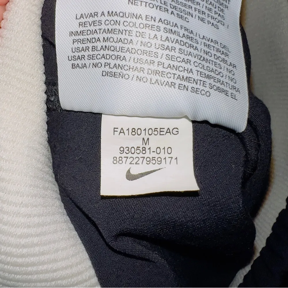 Nike Sportswear Tech Pack Leggings Black Stirrups Pants 930581-010 - Image 8