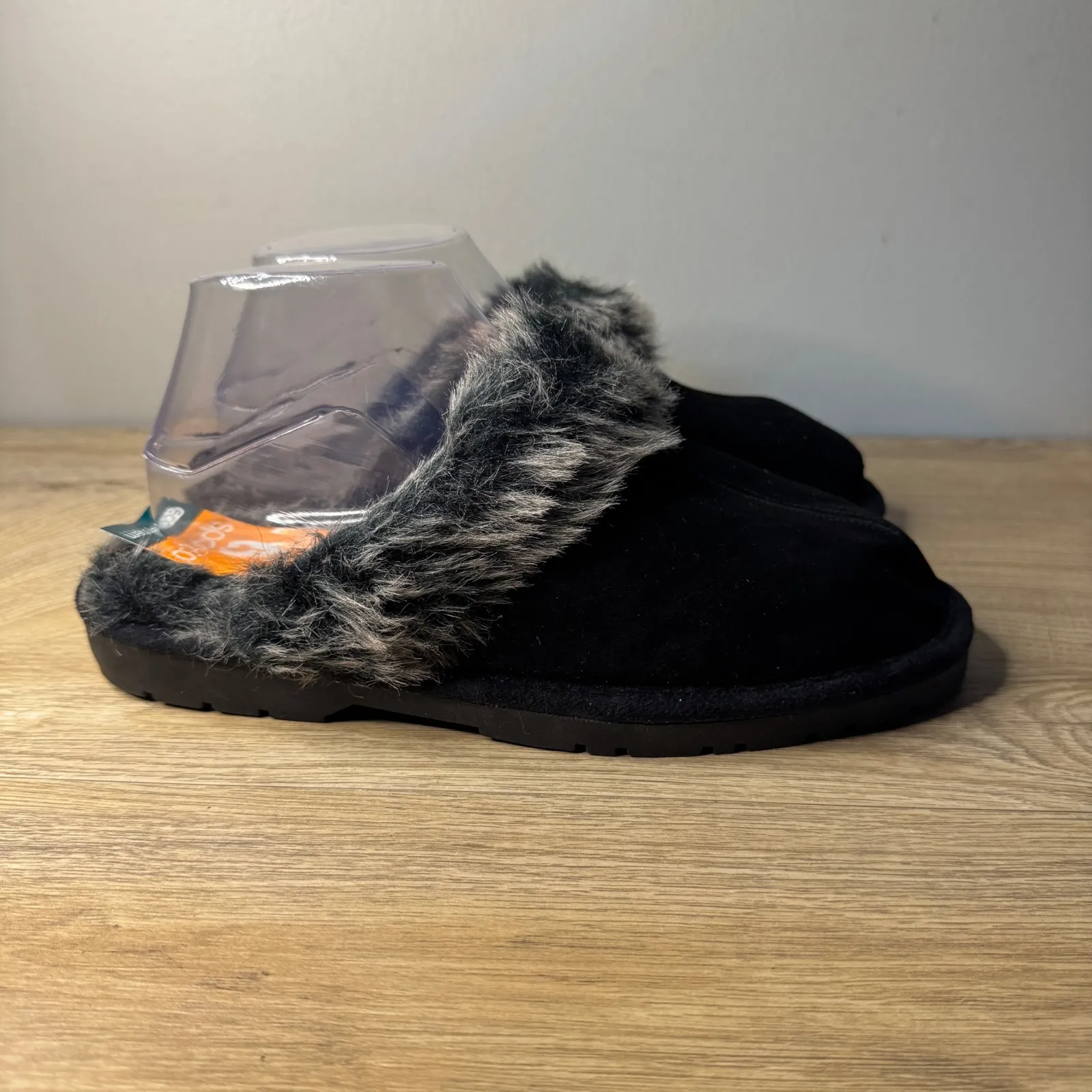 Sporto Jasmine 2 Black Suede Faux Fur Lined Slippers Women M Indoor Outdoor Cozy - Image 2