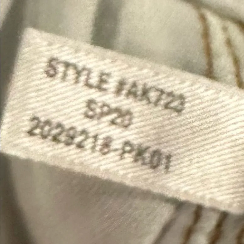 J. Crew Women's Hi Rise Cropped Jeans in Blue Sz 32 - Image 4