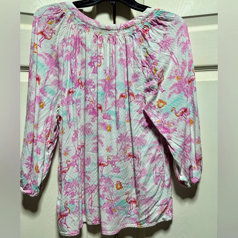 Crown and Ivy medium Flamingo Print Women's lightweight 3/4 sleeves blouse - Image 5