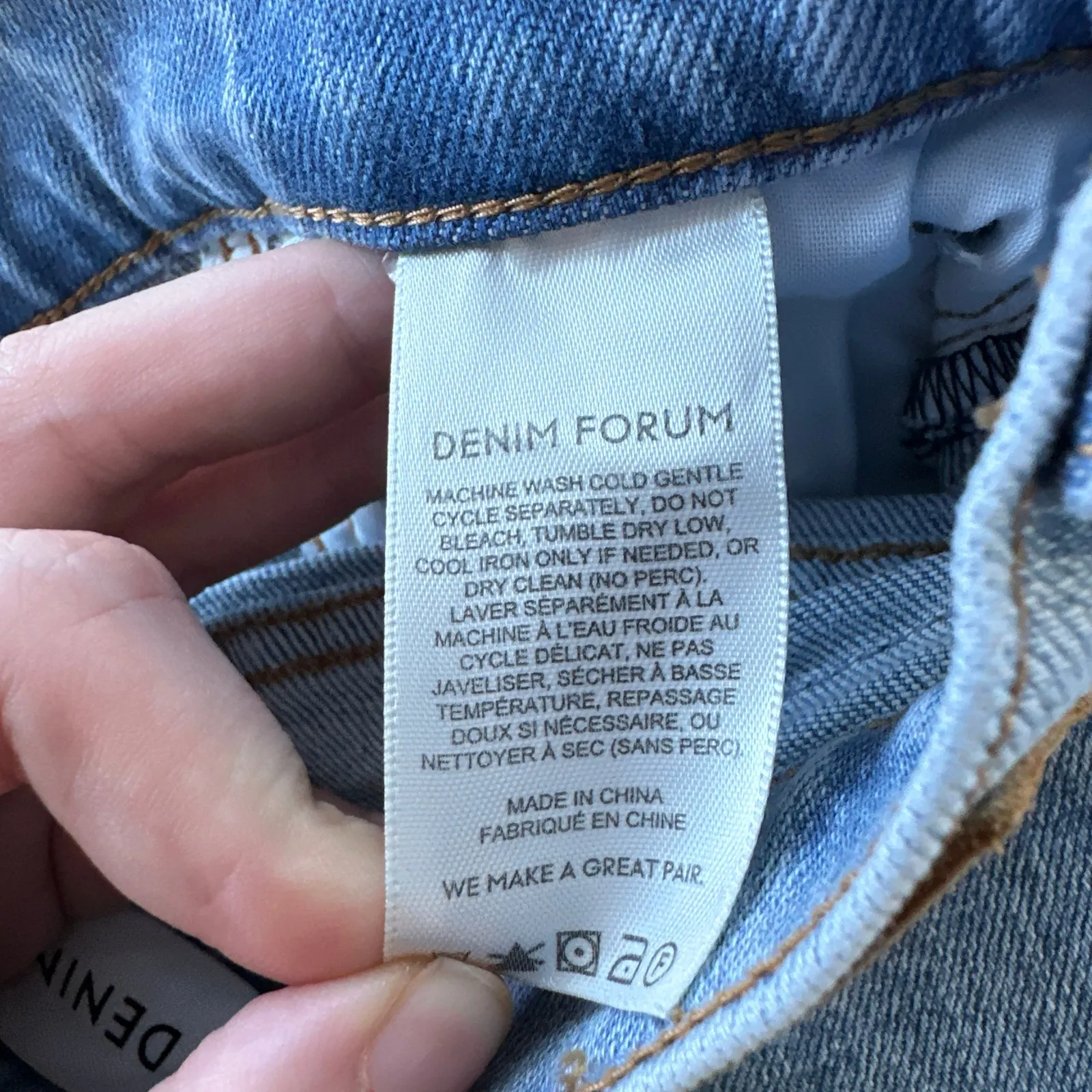 Aritzia DENIM FORUM The Arlo High Rise Straight Long Jeans Size 28L Light Wash - Image 11