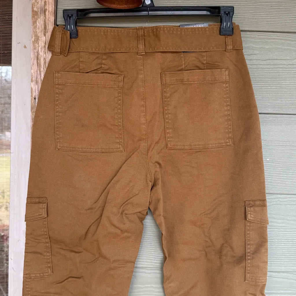 Banana Republic Factory High Rise Cargo Pant - Image 6
