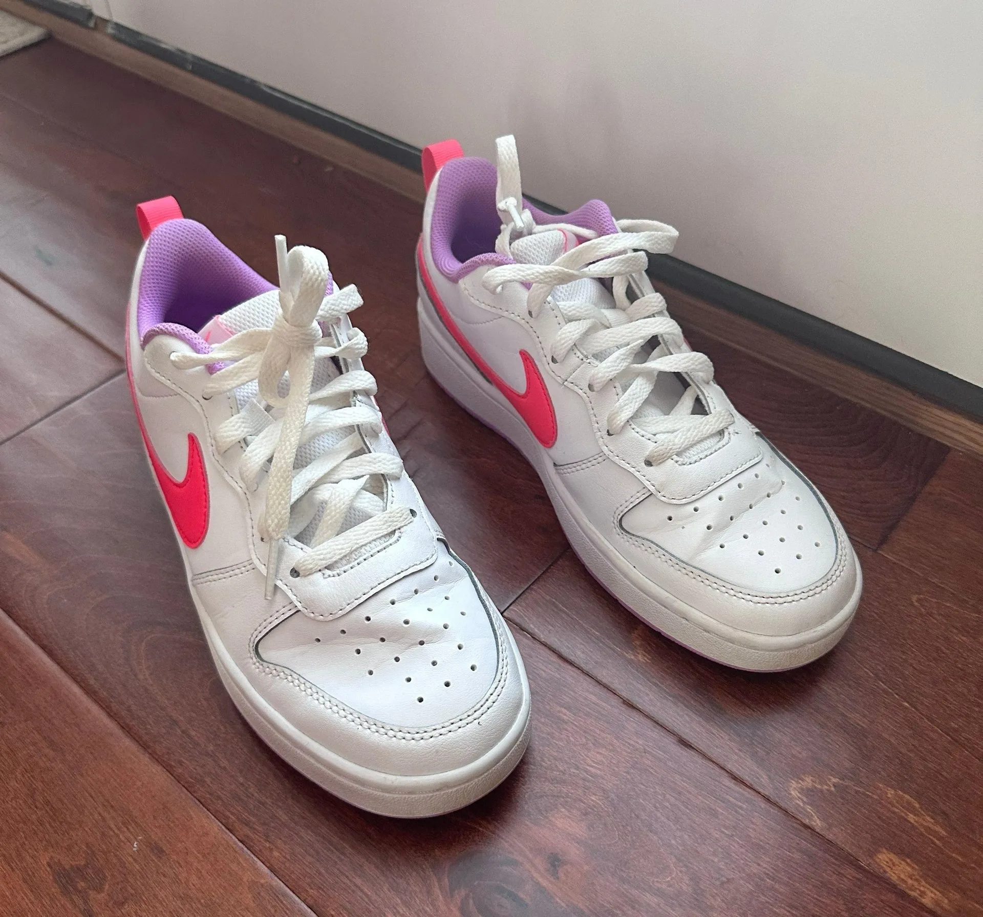 Nike Court Borough Low - Image 4