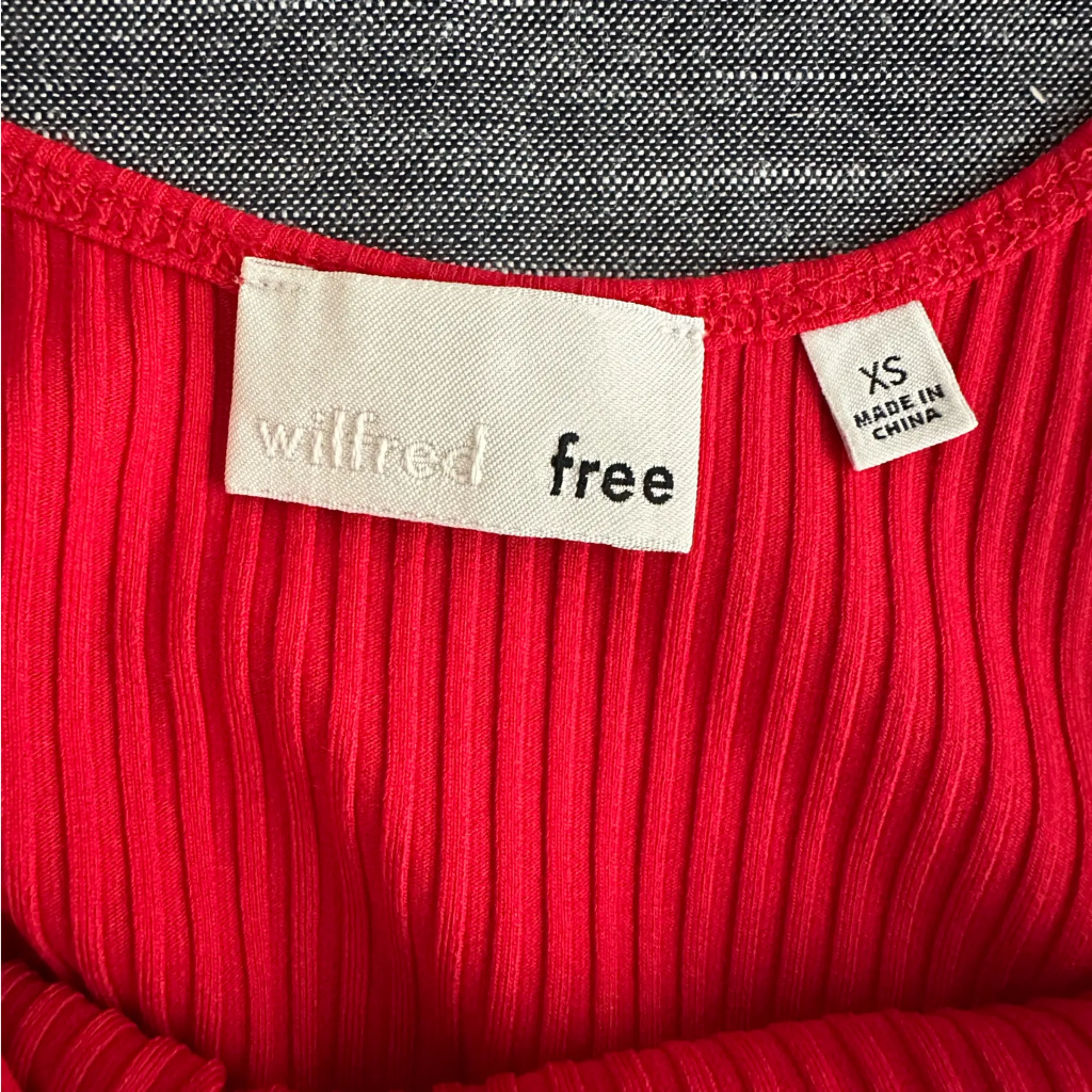Aritzia Wilfred Free Murdock Midi Bodycon Dress – Red | XS - Image 9