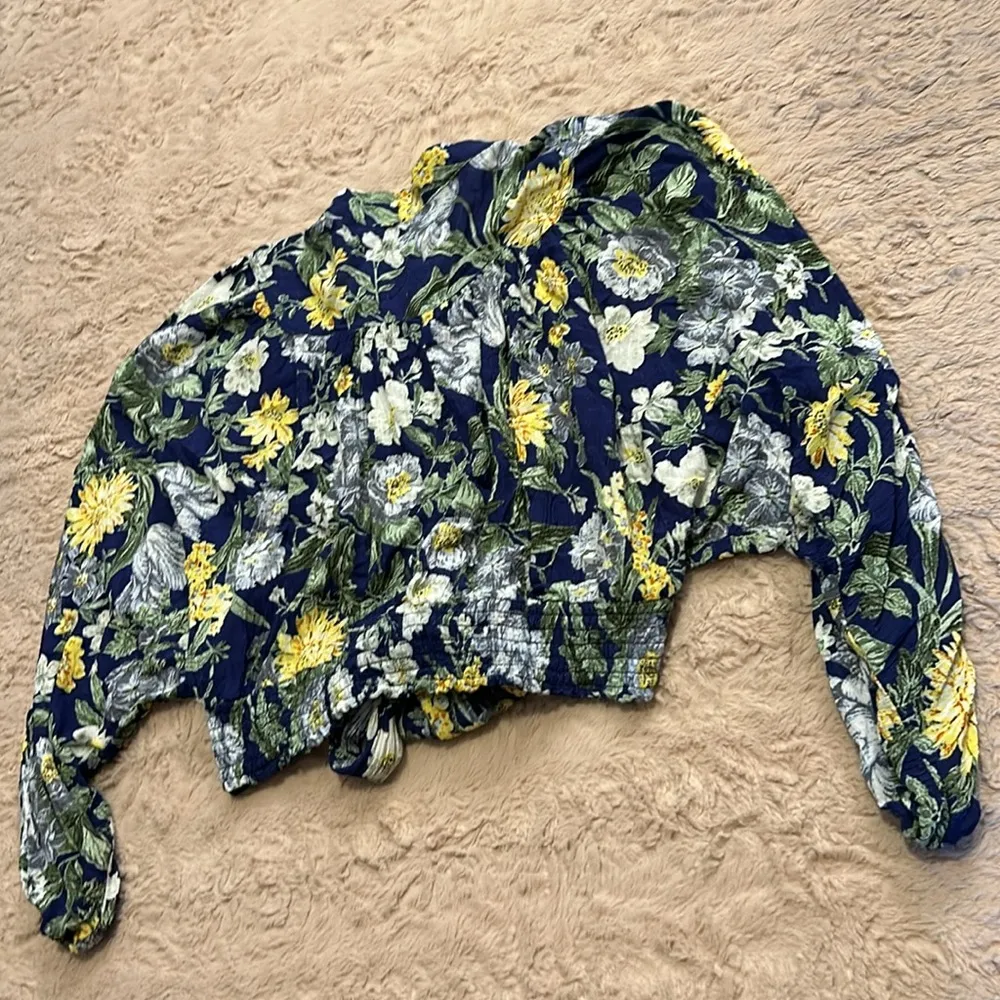 RACHEL  blouse in size S - Image 7