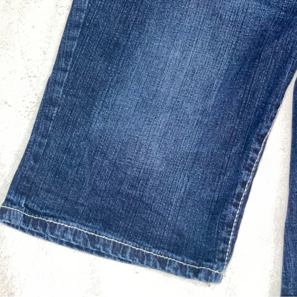 Y2K Bermuda shorts vintage Myth of Jade Women’s Shorts Size 10 Blue - Image 4