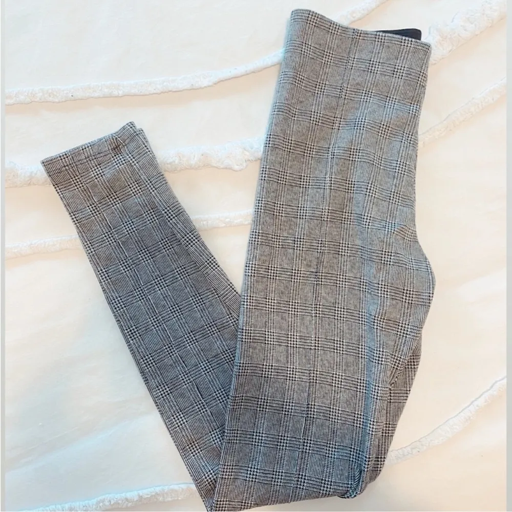 Zara Basic Black White Houndstooth Leggings Size Small - Image 2