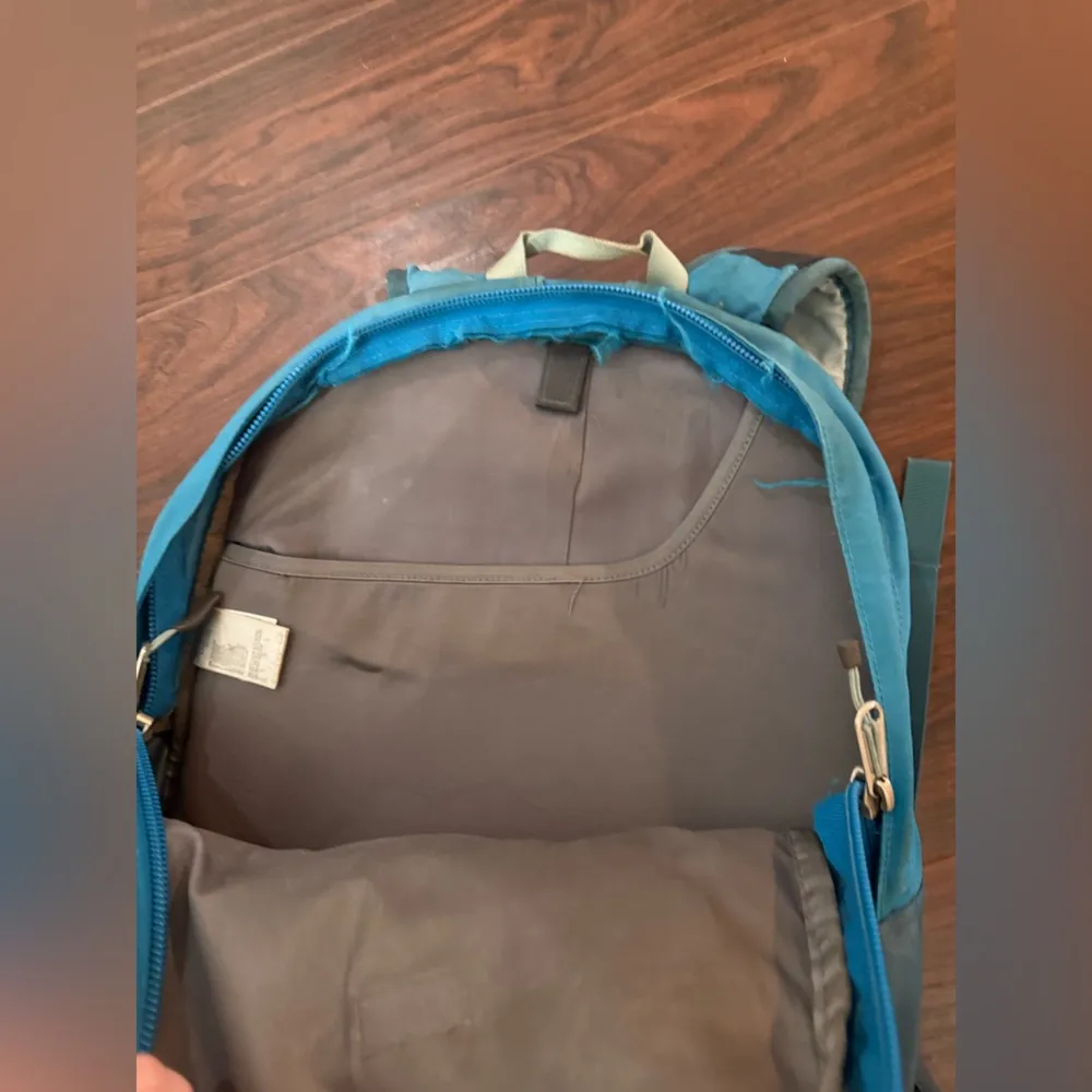 The North Face  Borealis Backpack - Image 4