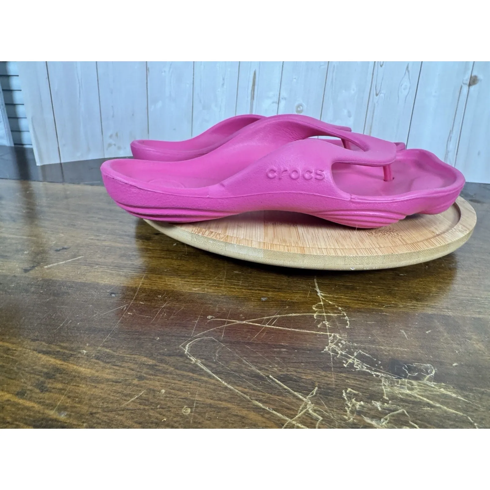 Crocs Ergotec Sandals Flip Flops Pink Thong Slip On Women's 9 Comfort Prestine - Image 6