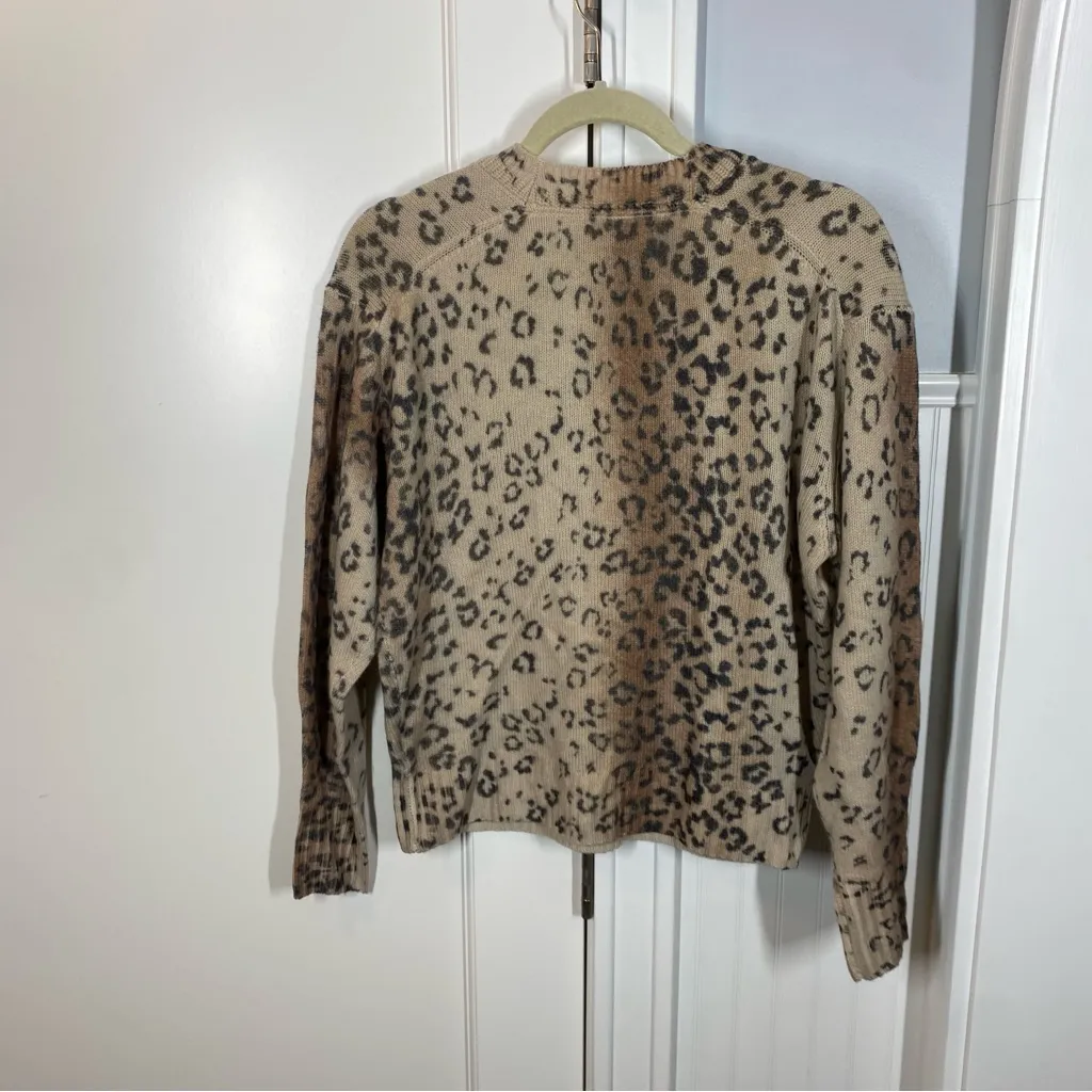 Brochu Walker Cashmere Wool Millie Leopard Printed Vee Boxy Cropped Sweater XS‎ - Image 4