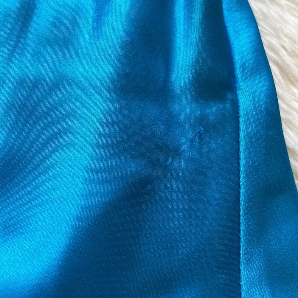 Victoria’s Secret Satin & Lace Slip Dress - Image 4