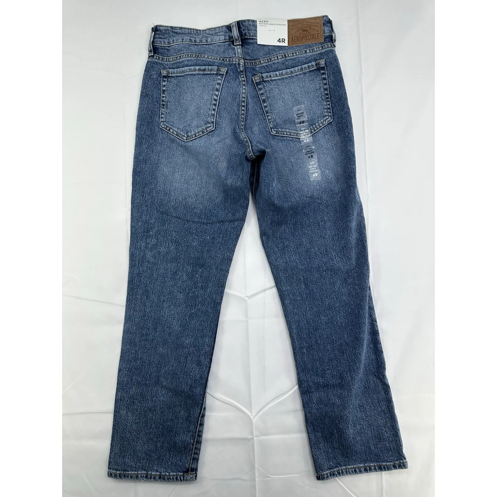 Aeropostale Jeans Women's Sz 4R Mid Rise Ankle Straight Med Wash Normcore NWT - Image 4