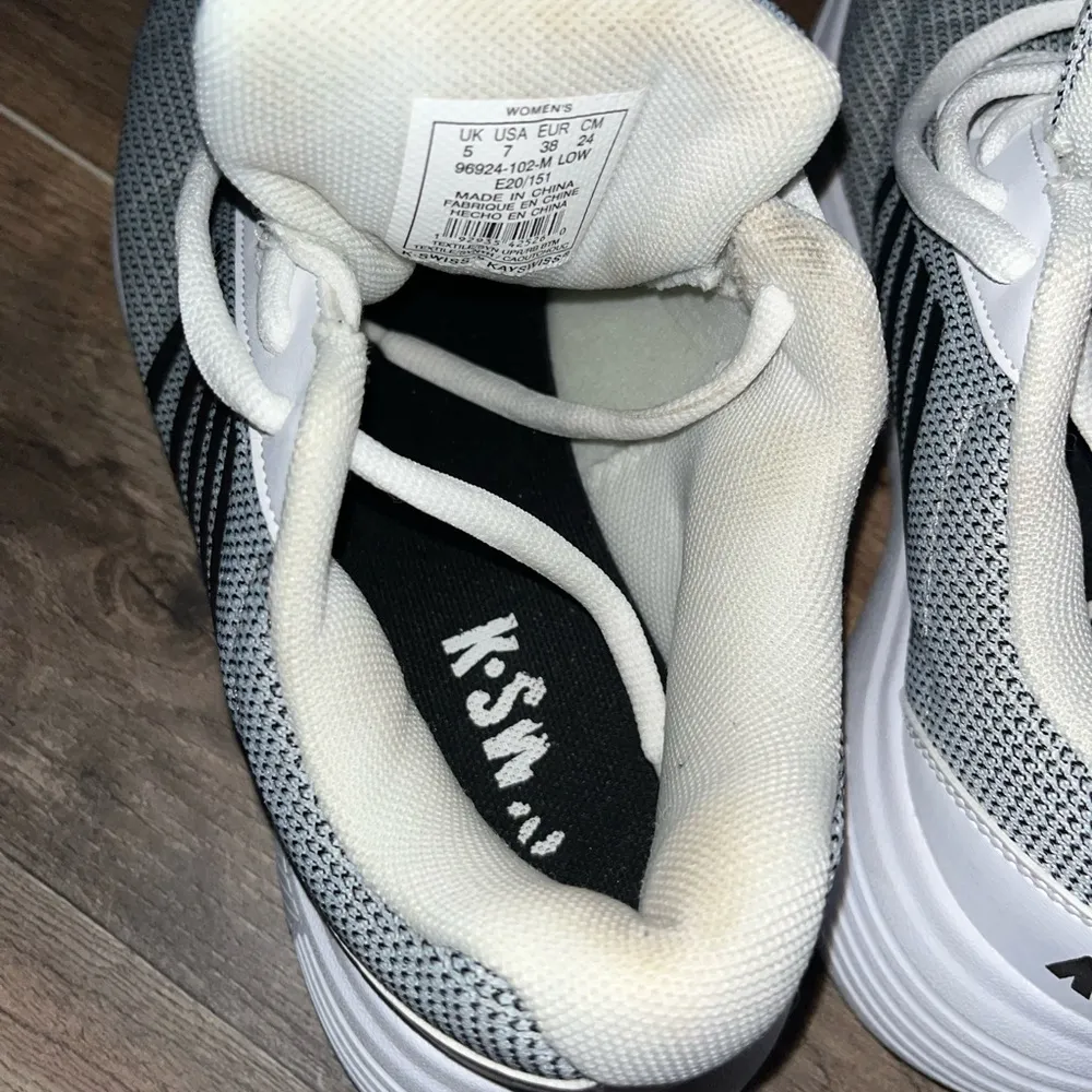 K Swiss Tennis Shoes - Image 5