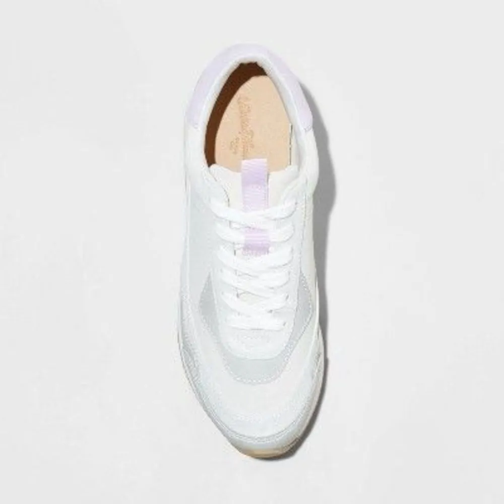 Universal Threads Women's Courtney Sneakers - Universal Thread Off-White 7.5 - Image 2