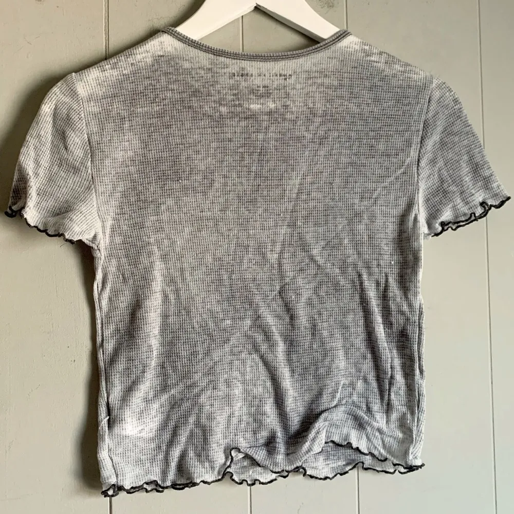 AMERICAN EAGLE OUTFITTERS Waffle Knit 90s Burnout Tiny Tee S - Image 2