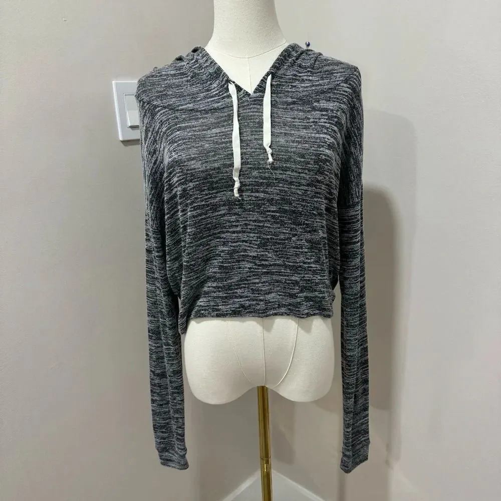 Abercrombie‎ and Fitch Grey Cropped hoodie Size Small - Image 2