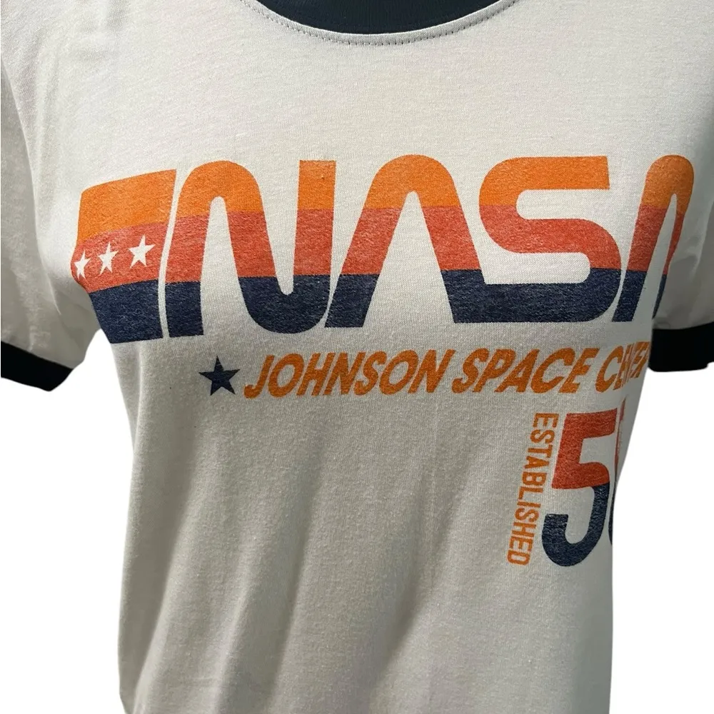 NWT NASA Johnson Space Center Crew Neck Short Sleeve T Shirt Unisex S - Image 4