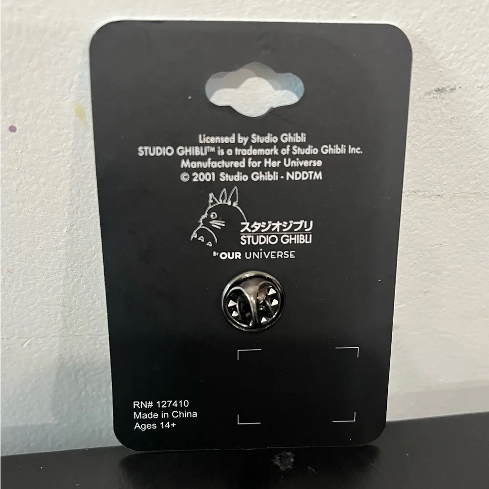 Her Universe Studio Ghibli Spirited Away Haku and Chihiro Flying Enamel Pin - Image 5