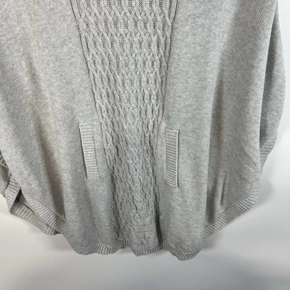 Cabi Women’s Cowl Neck Gray Poncho Sweater With Kangaroo Pouch Size XS Oversized - Image 3