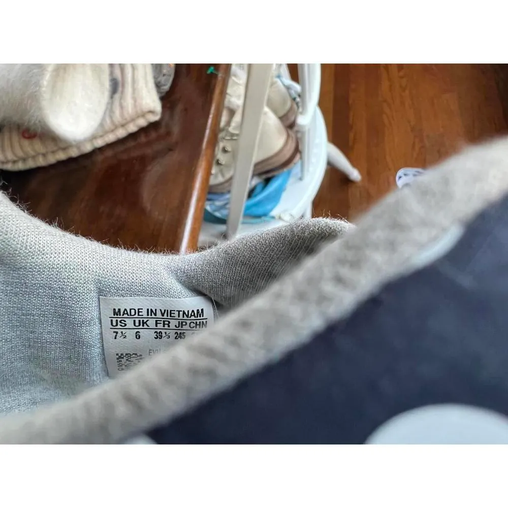 Adidas Navy Polka Dot Sneakers - Women's Size 7.5 - Image 3