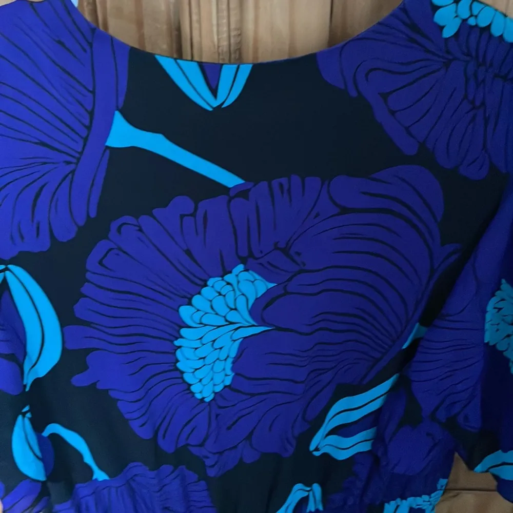 TRINA TURK LOS ANGELES Purple Aqua and Black 93% Silk Short Sleeve Dress Size 4 - Image 8