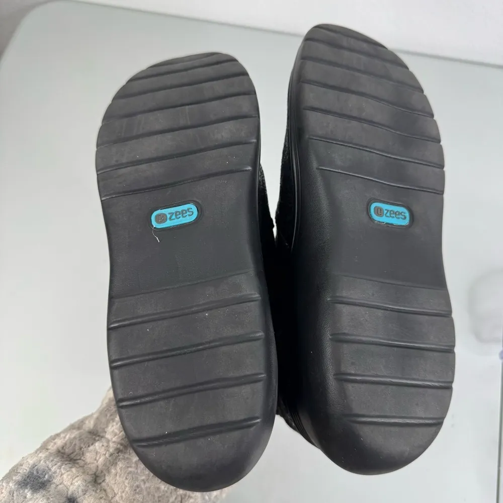 Bzees Weekend Ankle Boots Black Size‎ 8 - Image 6