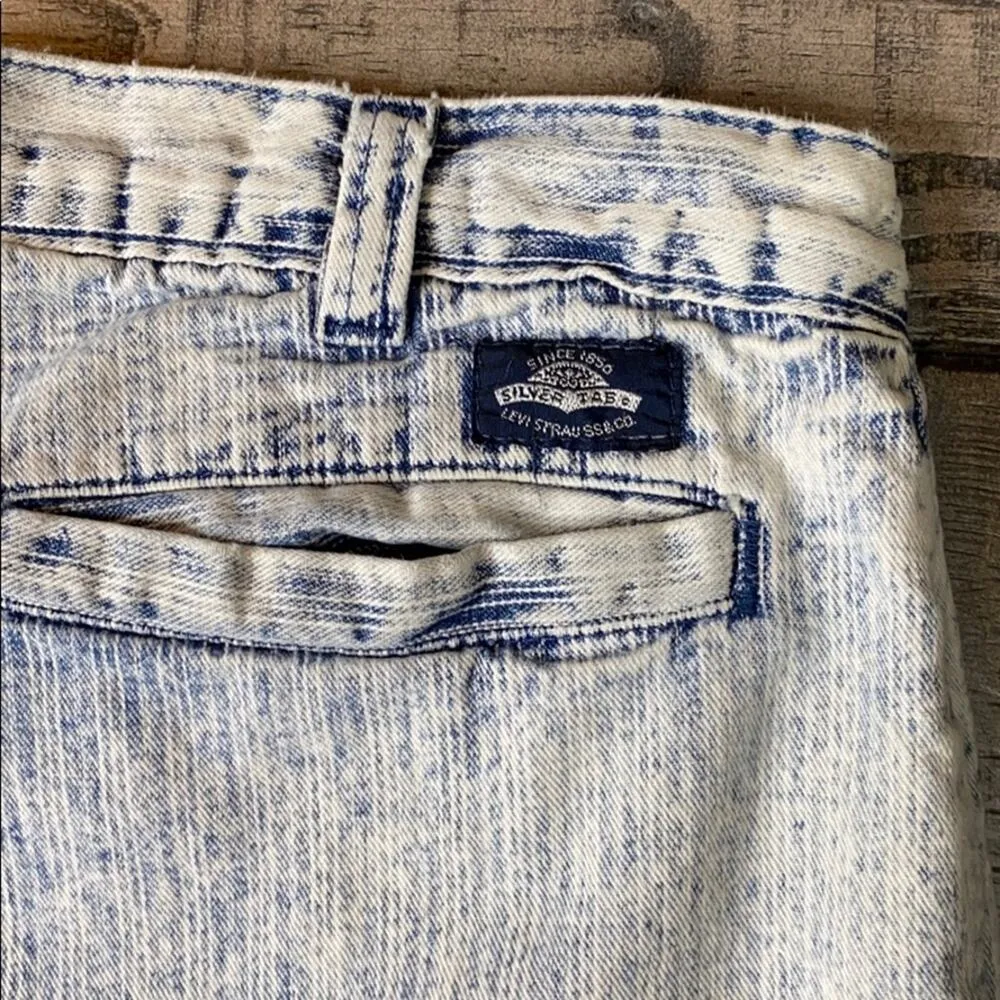 Vintage Levi’s High Waisted Acid Wash Jeans - Image 6